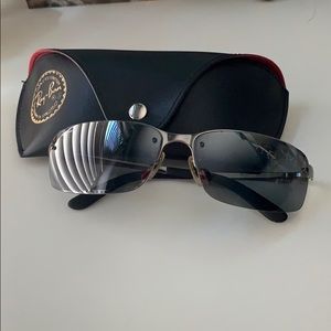 RAY-BAN SUNGLASSES!